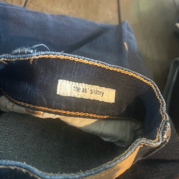 Abercrombie Kids Girl's 16 a&f  Skinny Dark Wash Stretch Jeans - Picture 7 of 7